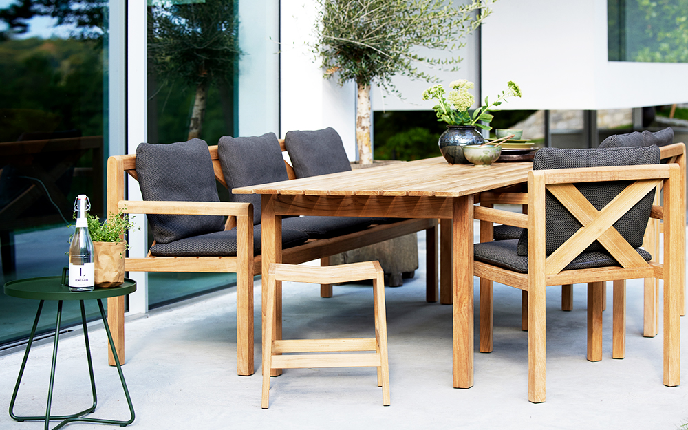Cane-line Grace Table